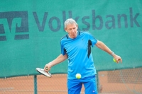 Für sein GW-Team steuerte Walter Lüken im Einzel einen Punkt zum 7:2-Erfolg der Herren 55 in Soest bei. - Foto: Thomas Biniossek/WN