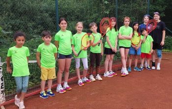 Tennis-Initiative der SG Grün-Weiß Telgte für geflüchtete und neuzugewanderte Kinder und Jugendliche